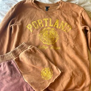 Portland Collage crew neck and sweat shirt set